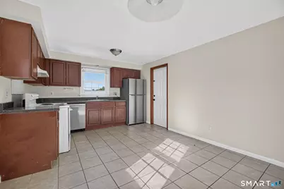 27 Manila Avenue, Woodbridge, CT 06525 - Photo 8