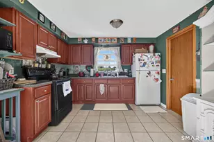 27 Manila Ave, Woodbridge, CT 06525 - Photo 28
