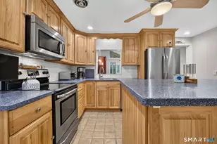 765 Hill St, Hamden, CT 06514 - Photo 12