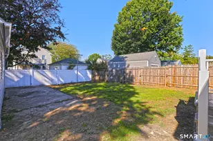 375 Franklin Ave, Stratford, CT 06614 - Photo 30