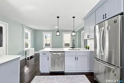 100 Austin Street, New Britain, CT 06051 - Photo 14