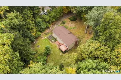 32 Woodhaven Drive, Burlington, CT 06013 - Photo 4