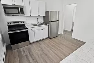1739 Stratford Ave, Bridgeport, CT 06607 - Photo 8