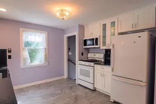 13 Honor Rd, West Haven, CT 06516 - Photo 8