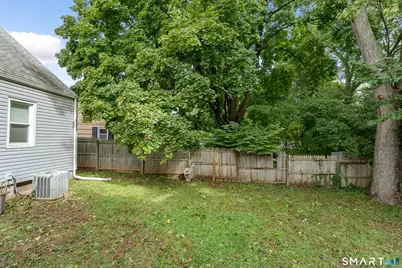 25 White Drive, Hamden, CT 06514 - Photo 36