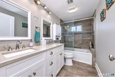 17 Jamaica Court, East Haven, CT 06512 - Photo 34
