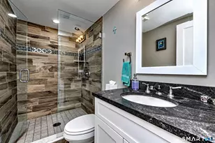 17 Jamaica Ct, East Haven, CT 06512 - Photo 26