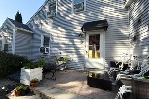 7 Hayes Ave, Norwalk, CT 06855 - Photo 4