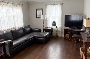 636 Merritt St, Bridgeport, CT 06606 - Photo 2