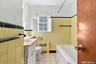 276 Nichols Ter, Stratford, CT 06614 - Photo 14