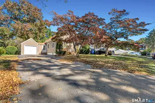 276 Nichols Ter, Stratford, CT 06614 - Photo 6
