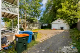 119 Hobart St, Meriden, CT 06450 - Photo 10