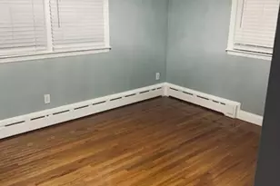 47 Hallock St, Waterbury, CT 06706 - Photo 6