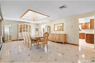 11 Peters Court, North Haven, CT 06473 - Photo 6