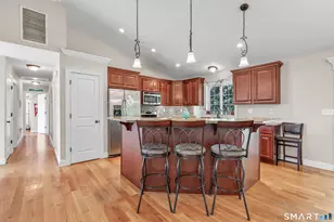 26R Hoinski Way, Ansonia, CT 06401 - Photo 4