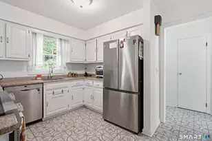 5 Asbury Rd, Trumbull, CT 06611 - Photo 20