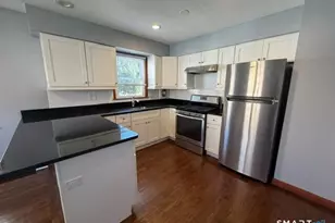 64 Nash Ln, Bridgeport, CT 06605 - Photo 8