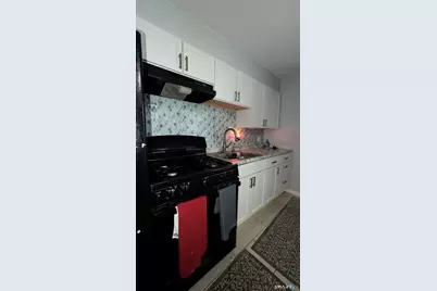 373 Granfield Avenue #B, Bridgeport, CT 06610 - Photo 4
