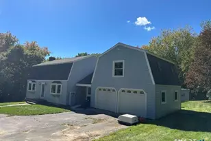 104 Mad River Rd, Wolcott, CT 06716 - Photo 2