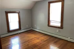 354 Elm St, Enfield, CT 06082 - Photo 12
