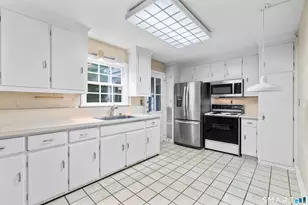 50 Fara Dr, Stamford, CT 06905 - Photo 8