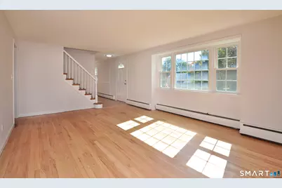 8 Peppercorn Lane, East Granby, CT 06026 - Photo 4