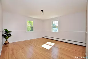 8 Peppercorn Ln, East Granby, CT 06026 - Photo 8