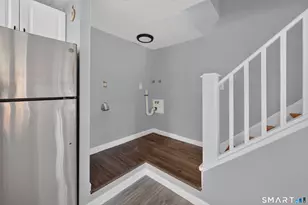 333 Mill Rock Rd, Hamden, CT 06517 - Photo 6