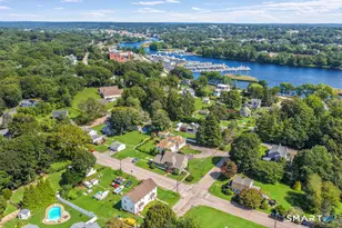 27 Mystic Ave, Stonington, CT 06379 - Photo 4