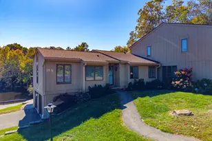 28 Pilgrim Harbor, Wallingford, CT 06492 - Photo 2