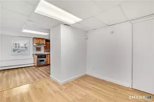 11 Hallmark Pl, Stamford, CT 06906 - Photo 10