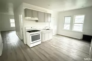 163 Deacon St, Bridgeport, CT 06607 - Photo 1