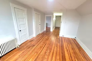 181 Bond St, Hartford, CT 06114 - Photo 6
