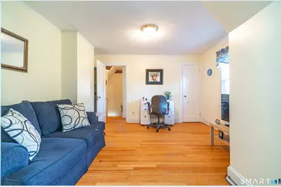 101 Robbins Drive, Wethersfield, CT 06109 - Photo 30