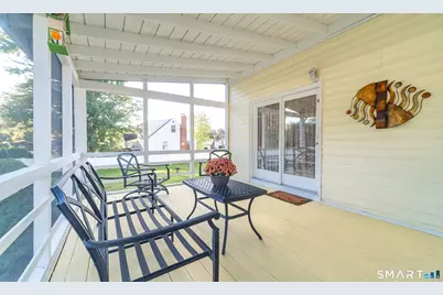101 Robbins Drive, Wethersfield, CT 06109 - Photo 32