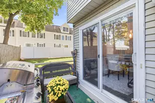 63 Maple Tree Ave, Stamford, CT 06906 - Photo 12
