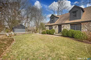 24 Cartbridge Rd, Weston, CT 06883 - Photo 2