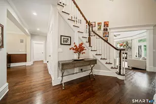 19 Christopher Ln, Norwalk, CT 06851 - Photo 6