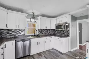 54 Ranney St, East Hartford, CT 06108 - Photo 6