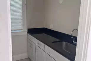 230 Enfield St, Hartford, CT 06112 - Photo 4