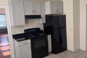 230 Enfield St, Hartford, CT 06112 - Photo 2