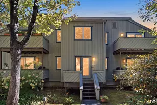 11 Byrne Ct, Farmington, CT 06032 - Photo 1