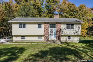 11 Ledgewood Dr, Mansfield, CT 06268 - Photo 2
