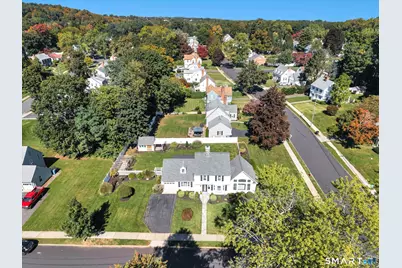 60 Kilbourne Avenue, New Britain, CT 06053 - Photo 6