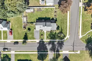 60 Kilbourne Ave, New Britain, CT 06053 - Photo 8