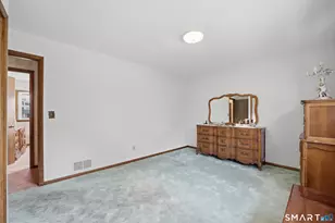 27 Homesteader Ln, West Haven, CT 06516 - Photo 18