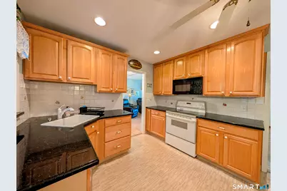 21 Fox Den Road, Danbury, CT 06811 - Photo 8