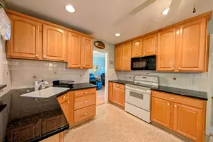 21 Fox Den Rd, Danbury, CT 06811 - Photo 8
