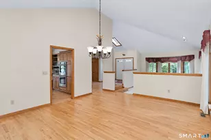 5 Fawn Crest Dr, New Fairfield, CT 06812 - Photo 8