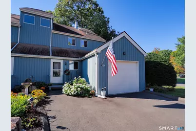 104 Black Birch Court #104, Shelton, CT 06484 - Photo 2